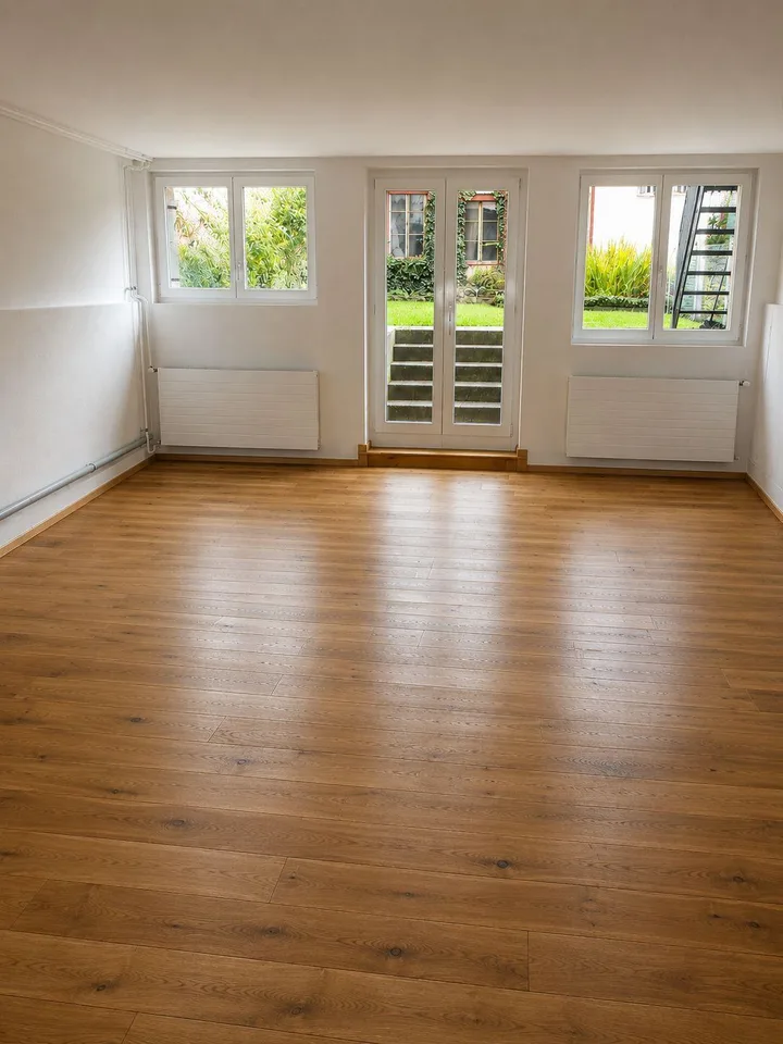 Ladenlokalität mit Garten & Dachterrasse direkt unter der Laube