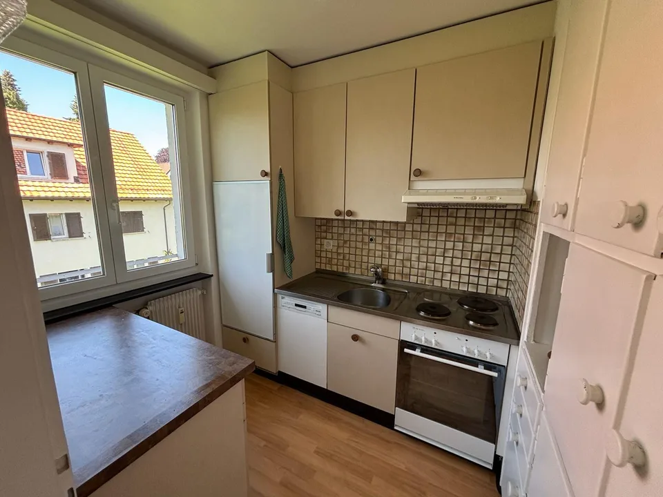 Grosszügige 4.5-Zimmer-Wohnung in Uni-Nähe – ideal als WG