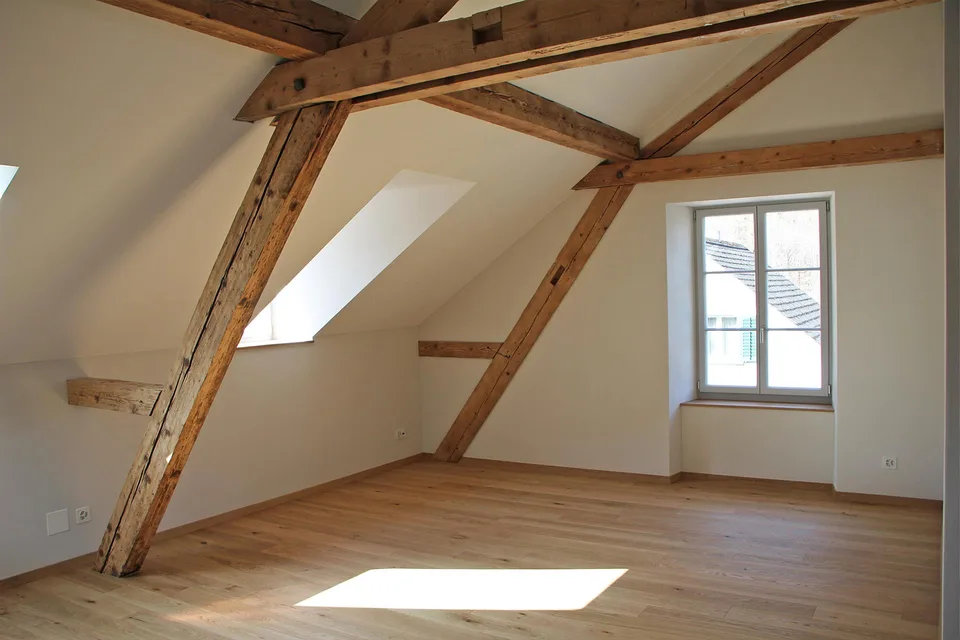 Gemütliche und günstige 3 Zimmer-Wohnung im Dachgeschoss