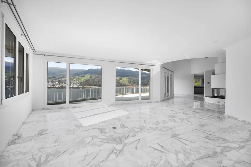 8.5 Zimmer-Villa an exklusiver Lage
