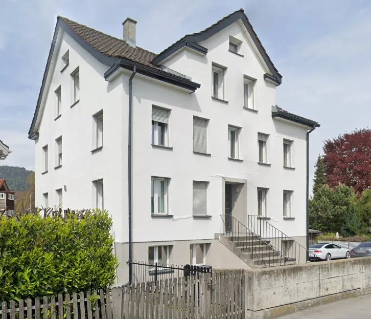Charmante 3.5-Zimmerwohnung im 2. OG zu vermieten