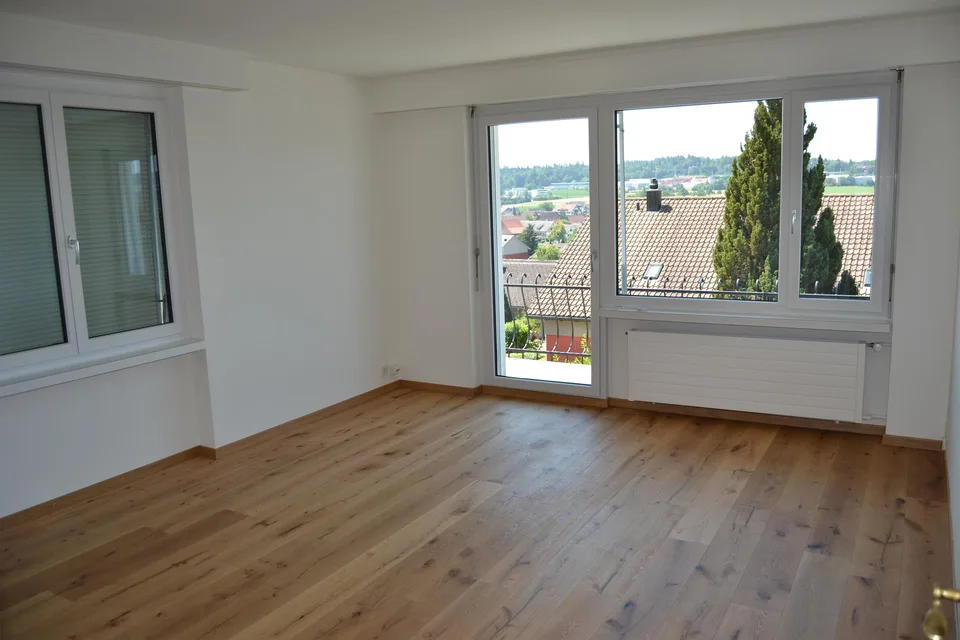 4.5 Zi-Wohnung mit Terrasse und Weitsicht