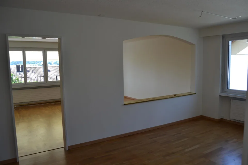 4.5 Zi-Wohnung mit Terrasse und Weitsicht