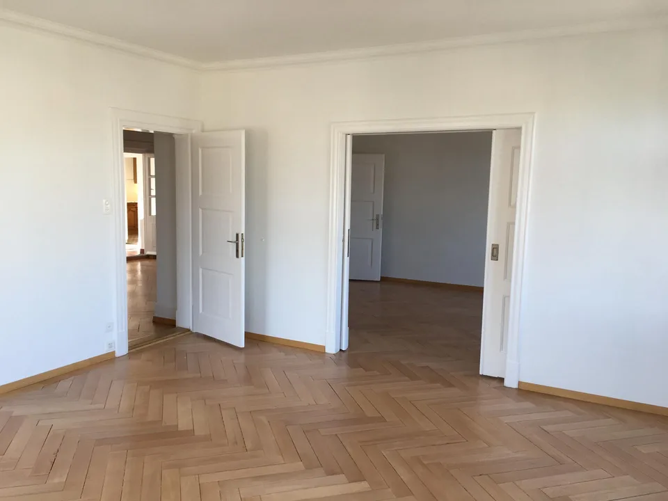 schöne 6.5 Zimmer-Wohnung im Zentrum