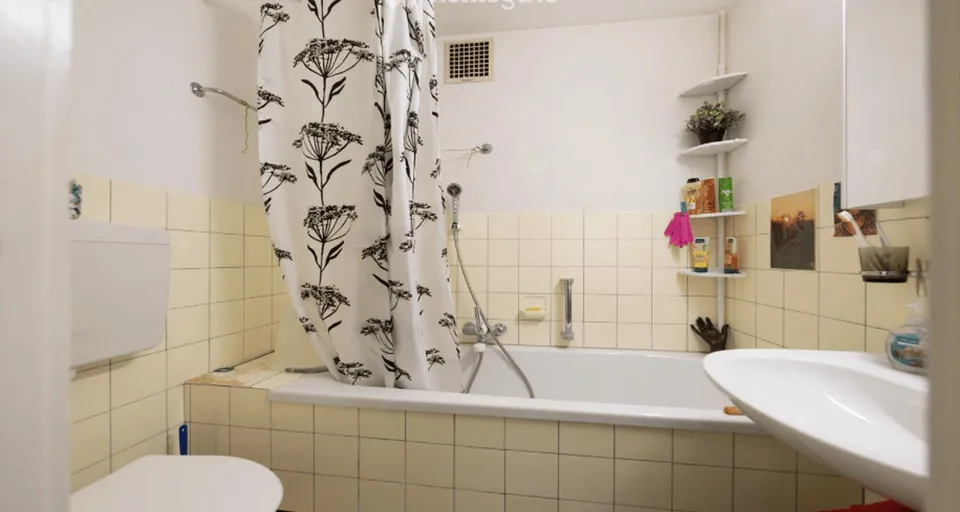 4-Zimmerwohnung im 2. OG zu vermieten