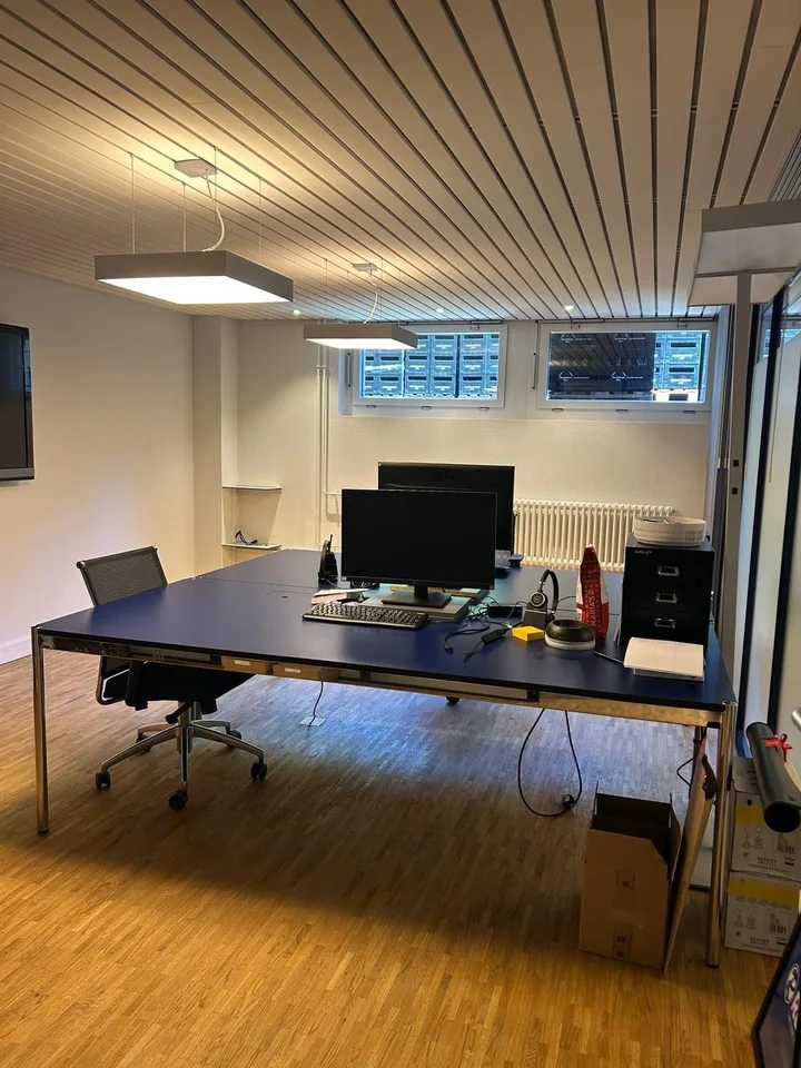Am Aarestrand kommt man gerne zur Arbeit! – Foto 8 von 13