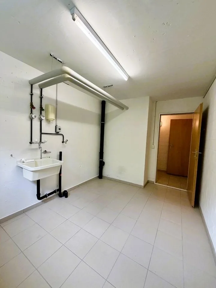 Hobbyraum zu vermieten – 9.5m² in Dornach