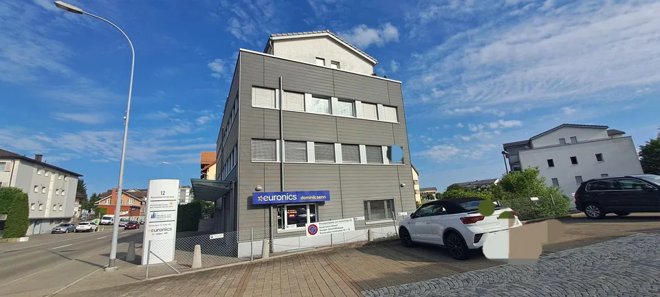 an ausgezeichneter Passantenlage - ausgebautes, modernes Ladenlokal