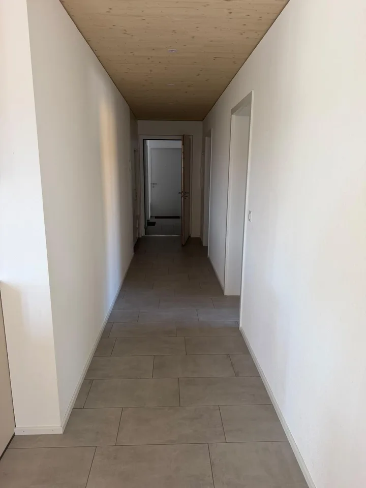 3 1/2 Zimmerwohnung EG