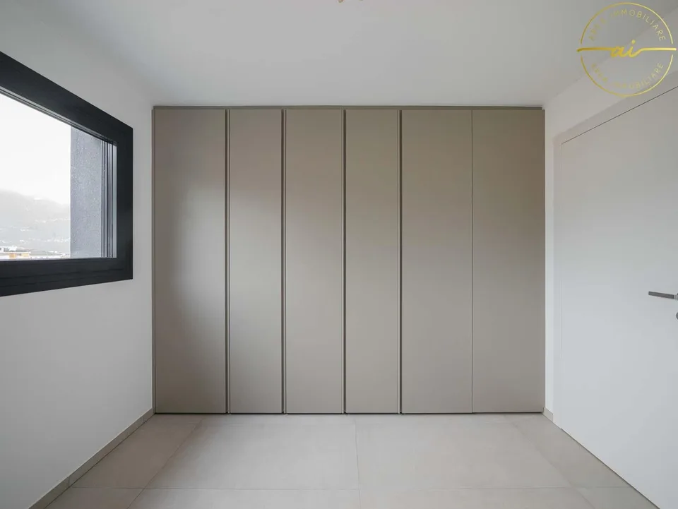 ELEGANTE APPARTAMENTO 2,5 LOCALI CON FINITURE DI PREGIO – Foto 8 von 13