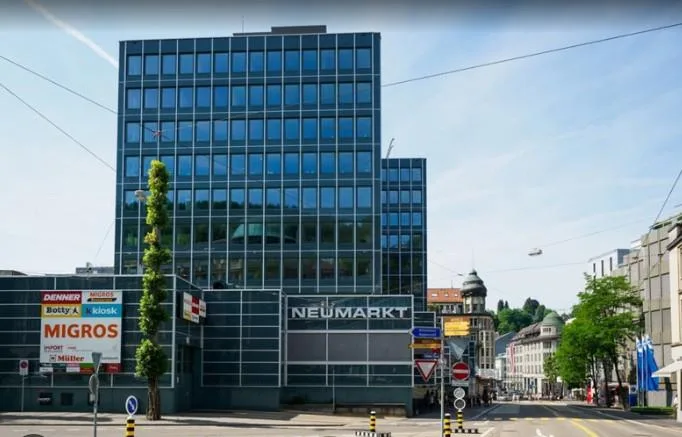 Grosszügige Lagerfläche im pulsierenden Einkaufszentrum Neumarkt