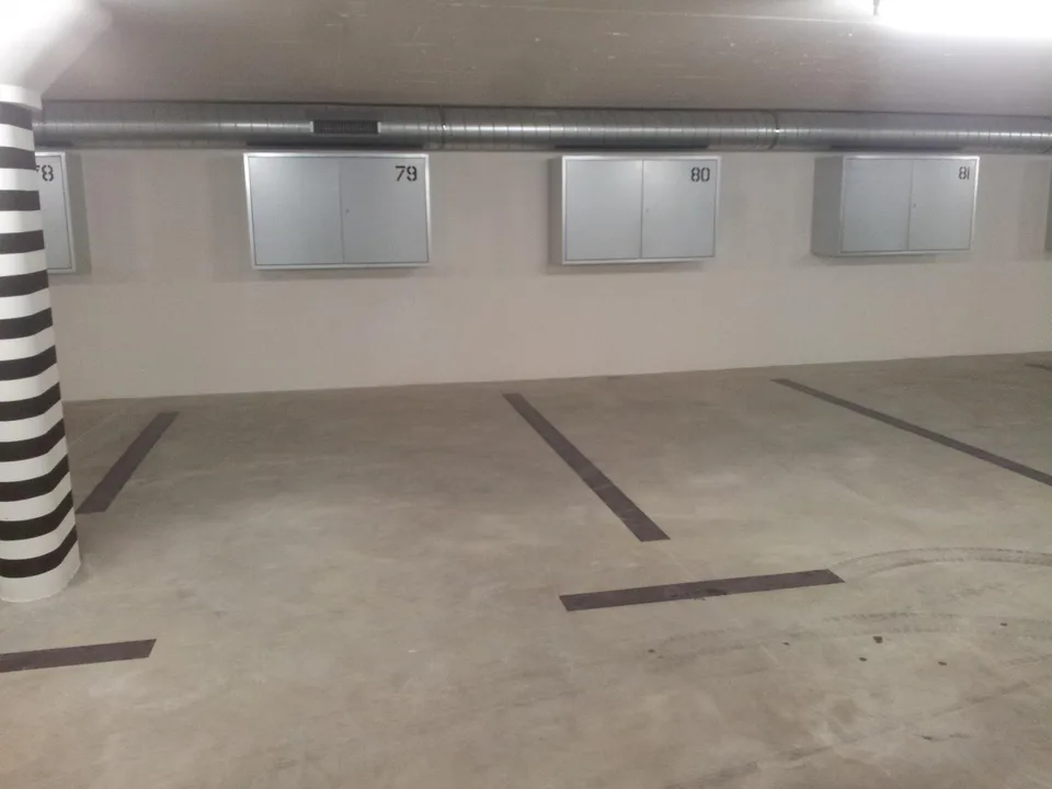 Garagenplatz mitten im Glattpark (e-Mobility Grundinstallation)