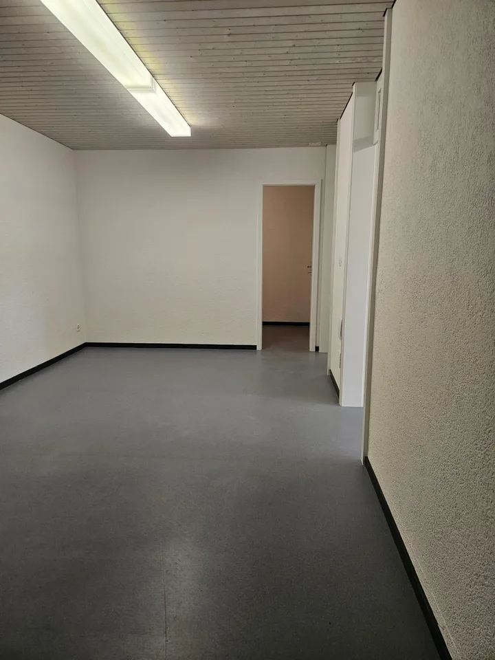 Büro-/Praxisräume Nähe Bahnhof mit flexibler Raumaufteilung