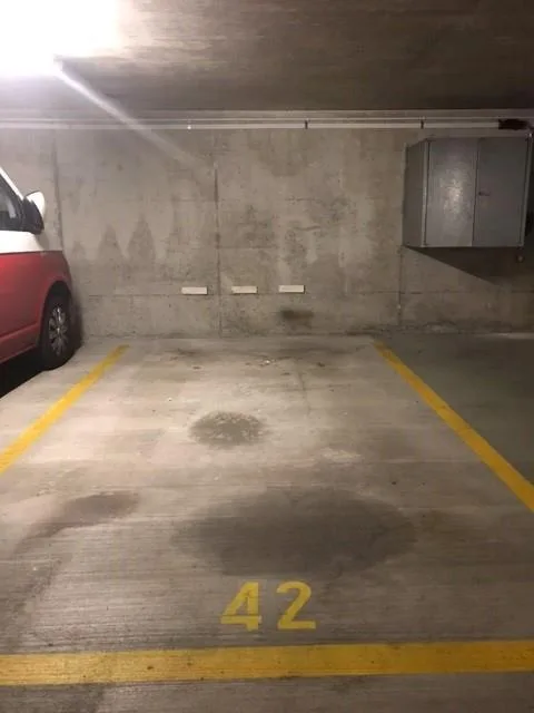 Autoeinstellplatz in 8055 Zürich zu vermieten