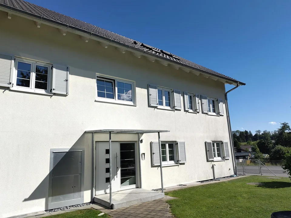 Hoch über dem Bodensee mit Blick auf See und Säntis 5,5 Zimmer Wohnung