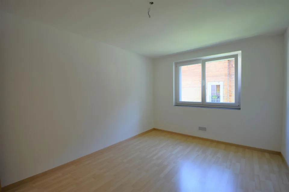4 1/2-Zimmerwohnung im 1.OG