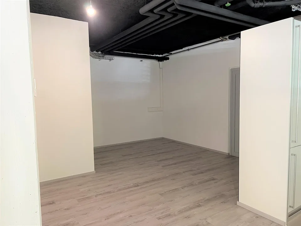 80m2 Atelier/Büro in Stallikon mieten