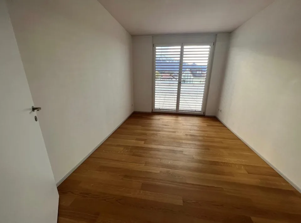 Schöne 4.5 Zimmerwohnung