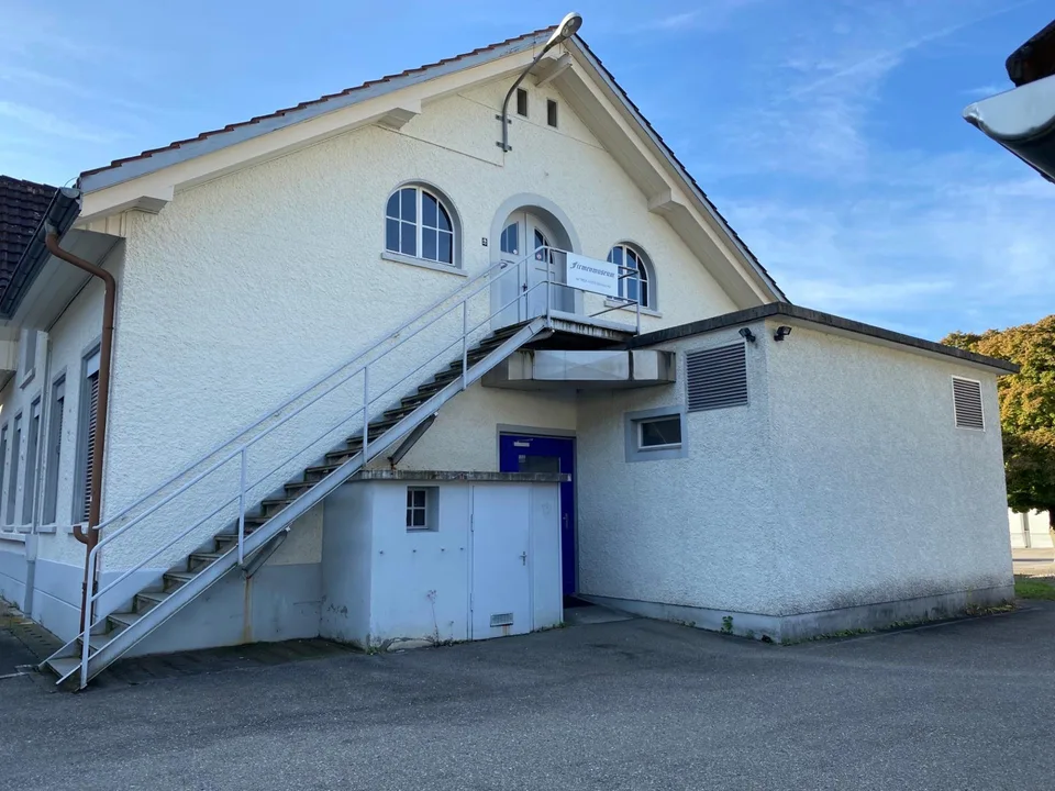 Einmaliges Atelier im Rüti zu vermieten
