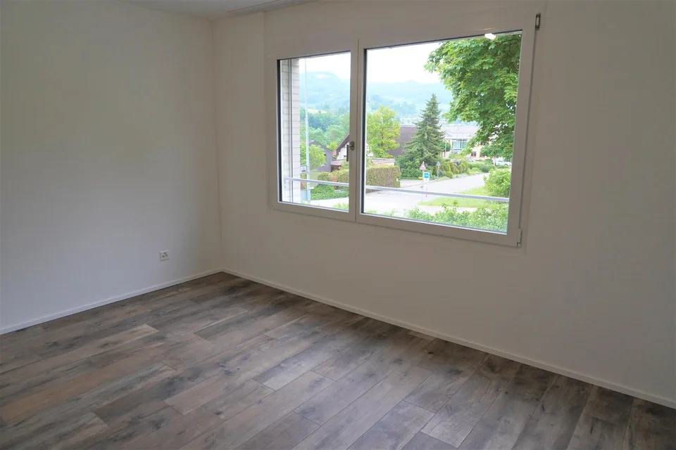 Attika Exklusive 3.5 Zimmerwohnung mit Stil
