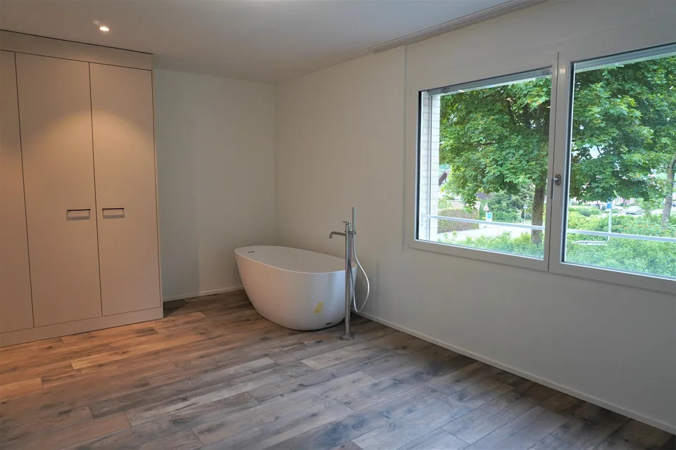 Attika Exklusive 3.5 Zimmerwohnung mit Stil