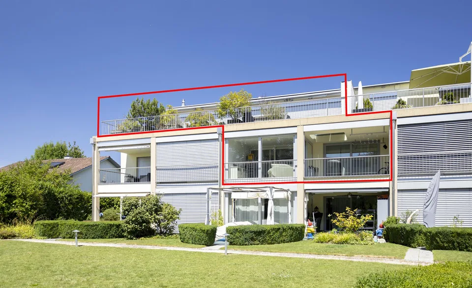 Luxuriöse 4.5-Maisonette-Wohnung in Binningen zu vermieten
