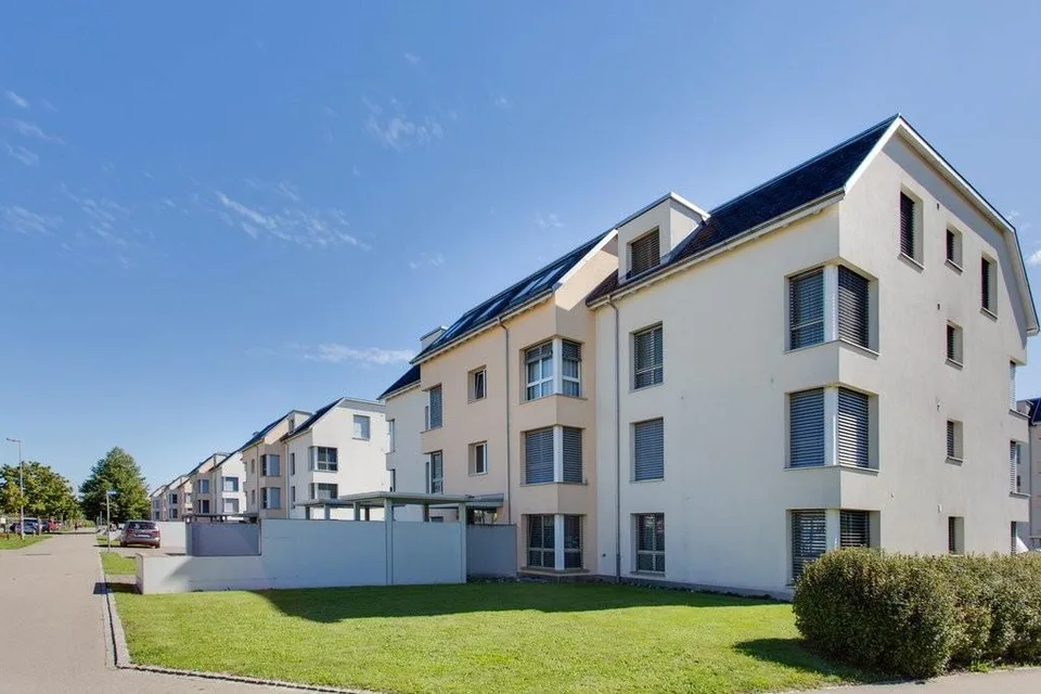 Einstellplätze in der Tiefgarage In der Höh in Volketswil