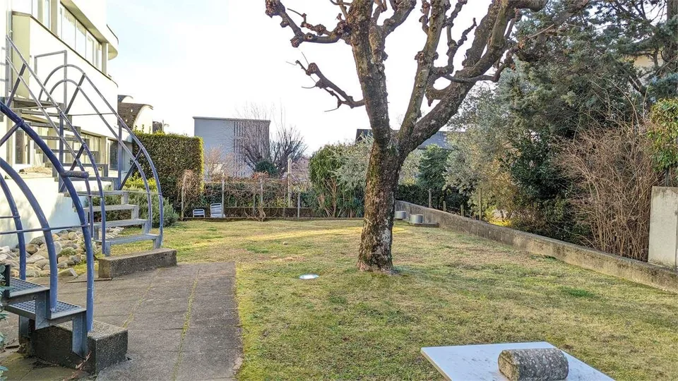 Lugano, luminoso 3,5 con giardino condominiale – foto 7 di 7
