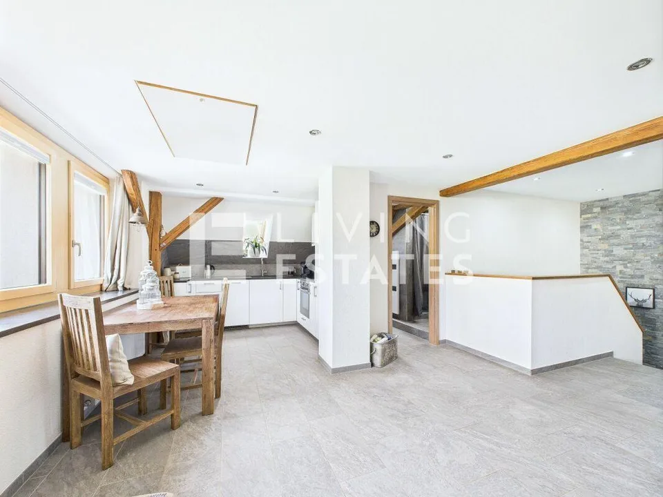 ALPINE CHIC. TOPMODERN. VIEL PLATZ.