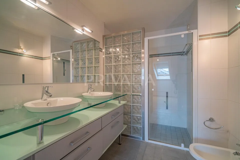 Superbe appartement lumineux au coeur de Bernex