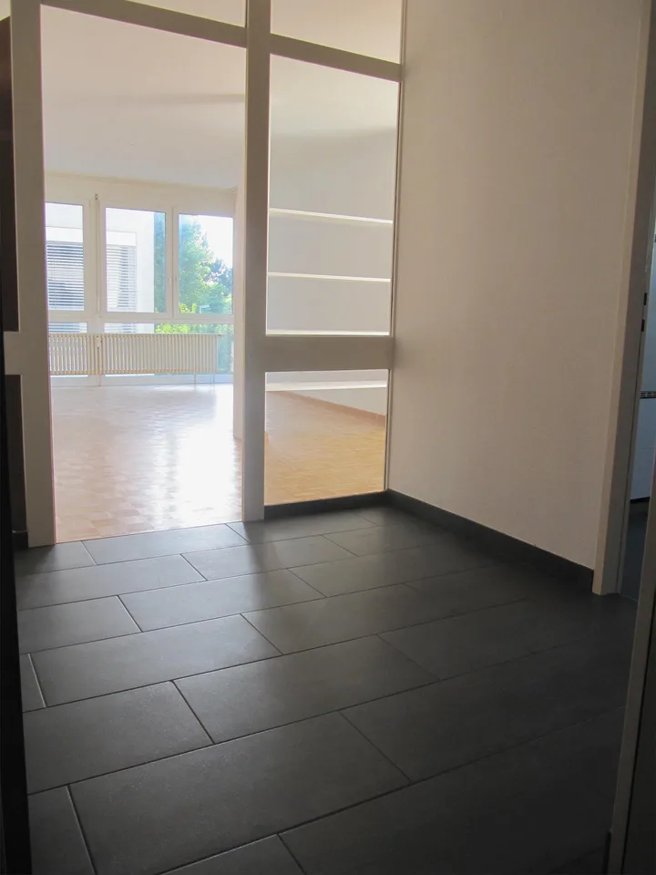 Helle 2.5 Zimmer Wohnung zum Wohlfühlen