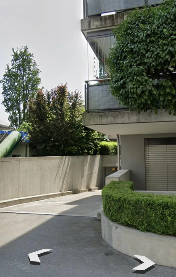 Tiefgaragenparkplatz zentral in Lachen SZ zu vermieten