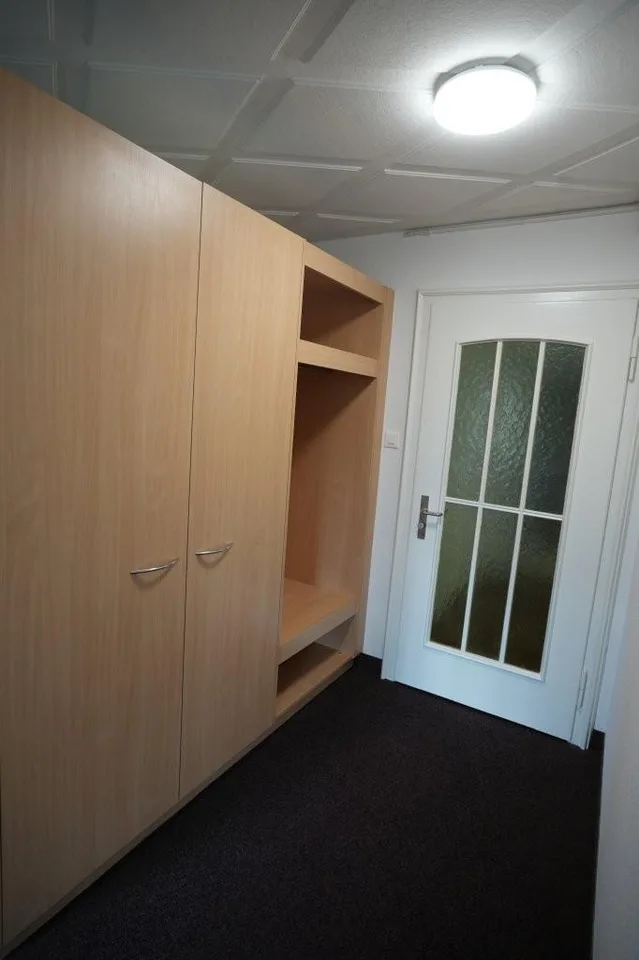 grosszügige 5½ Zimmer-Wohnung in Wohn-/Gewerbeliegenschaft...