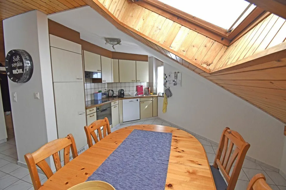 2.5-Zimmer-Dachgeschosswohnung in Schwarzenbach