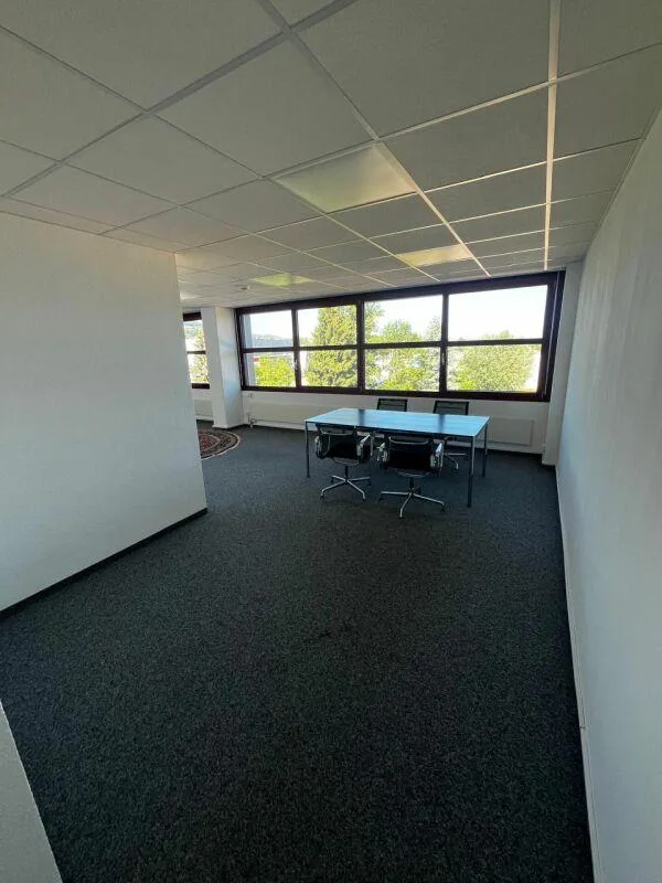 61 m² Büro in Staad