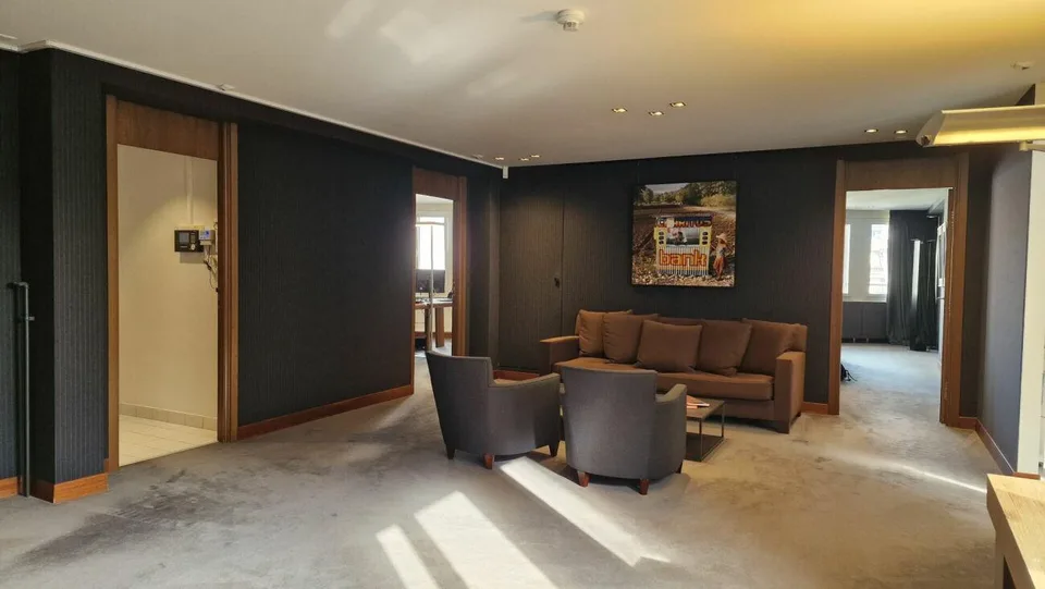 Belle surface administrative de 354m² au coeur de Lausanne: Place S...