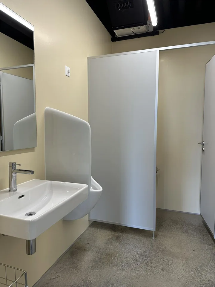 Moderne Büroräume an zentraler Lage 👉 bezugsbereit ausgebaut – foto 6 di 9