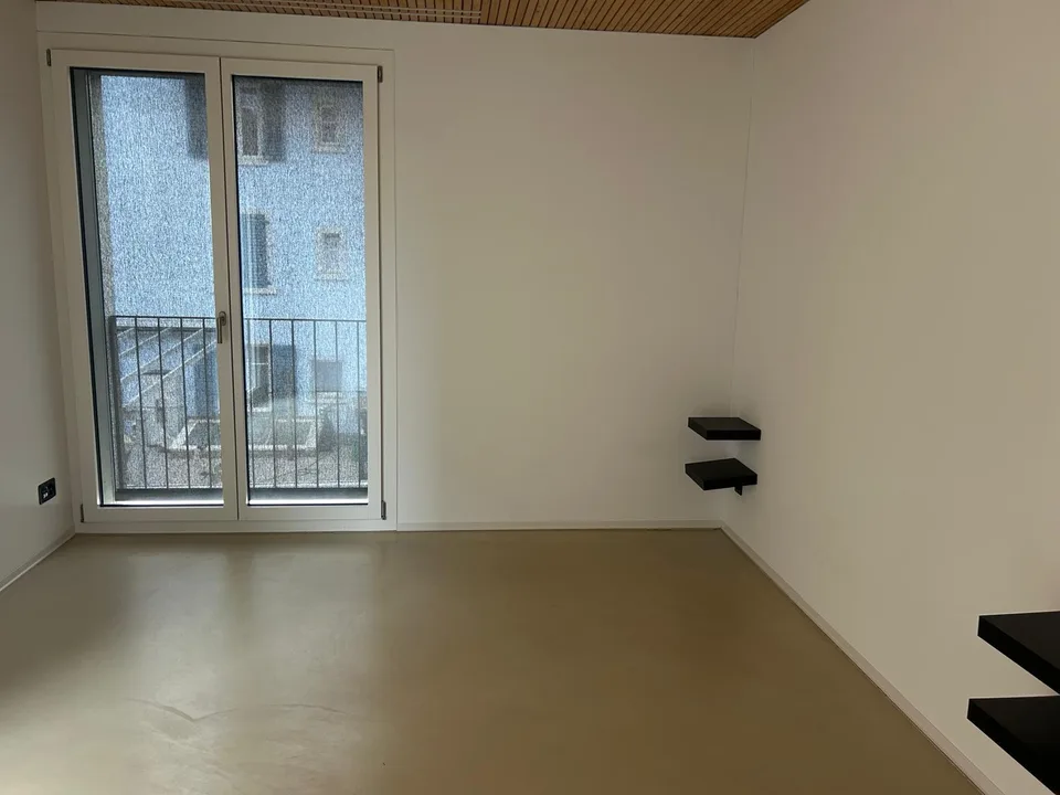 Moderne, seenahe 3.5- Zimmerwohnung