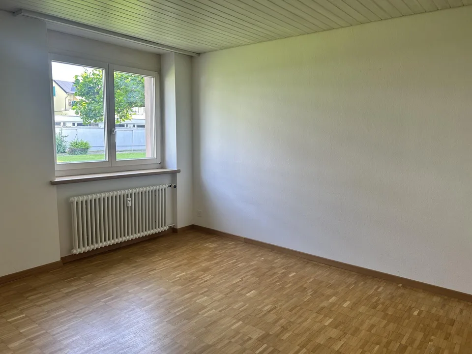 Grosszügige Erdgeschoss-Wohnung jetzt mieten