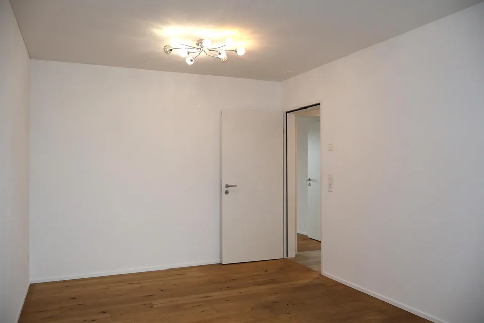 Exklusive und moderne 4.5 Zimmerwohnung Dachwohnung in Altishausen