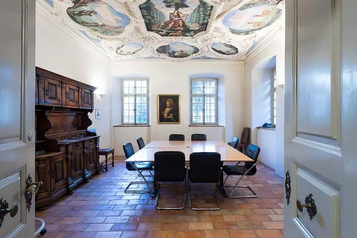 Ihr repräsentativer Firmensitz im Hochbarockgebäude
