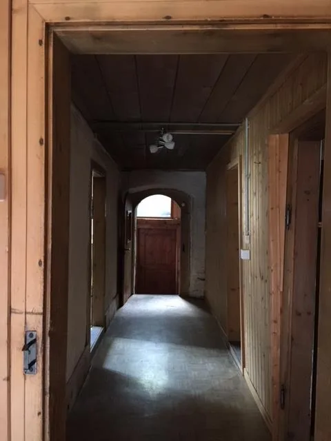 Gemütlicher Hausteil mit einer Wohnfläche von 100m2, unmöbliert