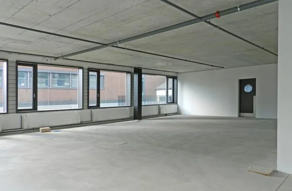 Moderne Bürofläche an attraktiver Lage in Zürich Albisrieden