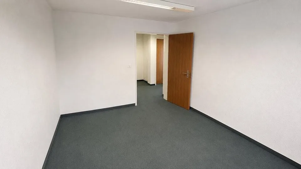 Büroräumlichkeiten, 1. OG vorne rechts