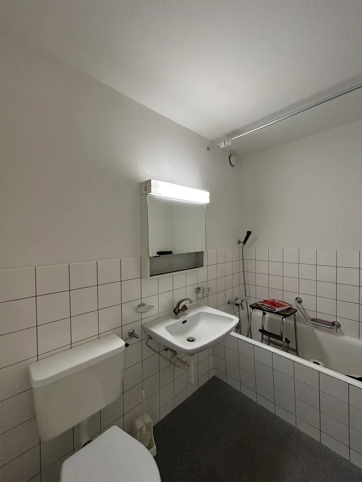 praktische 2-Zimmer-Wohnung an zentraler Lage