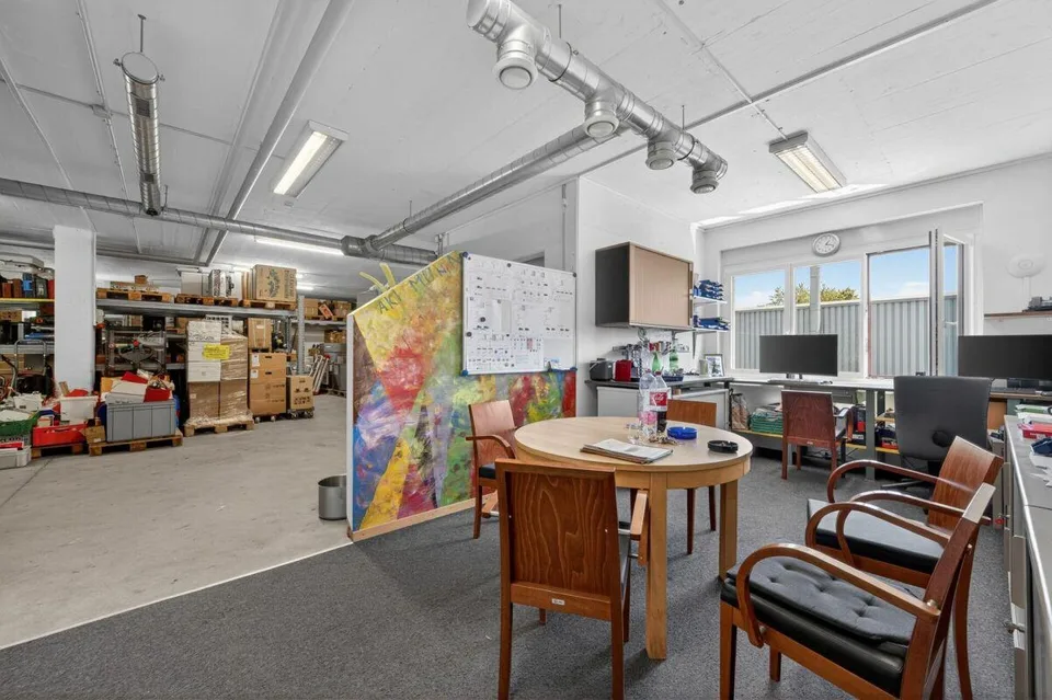 Attraktive Büro- und Lagerfläche – Foto 9 von 13