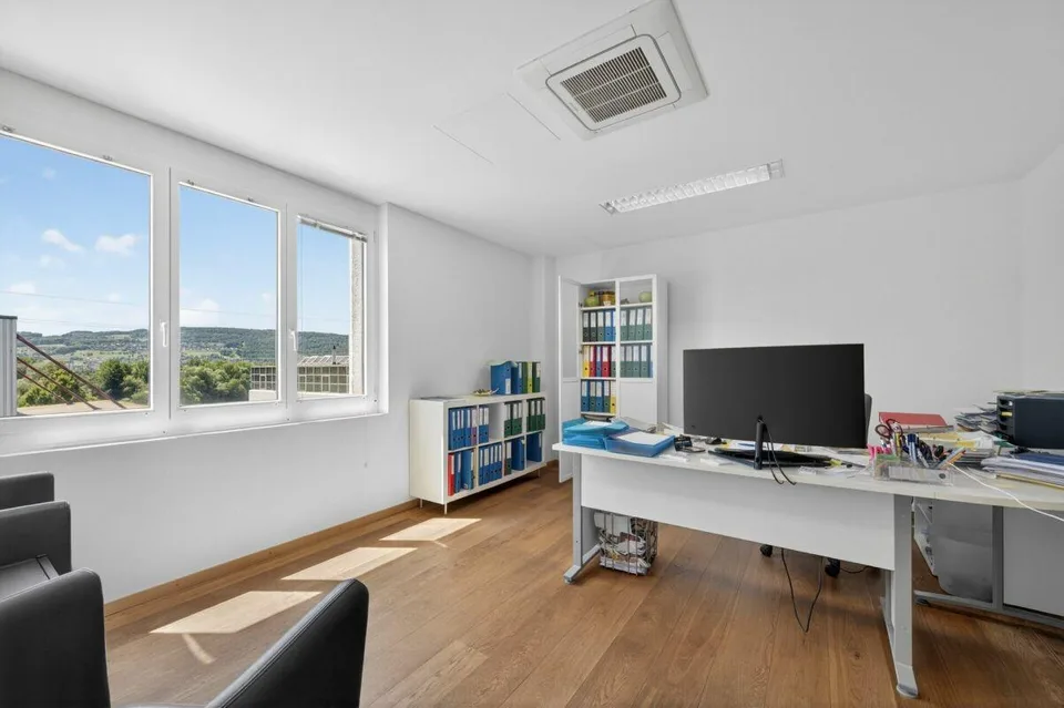 Attraktive Büro- und Lagerfläche