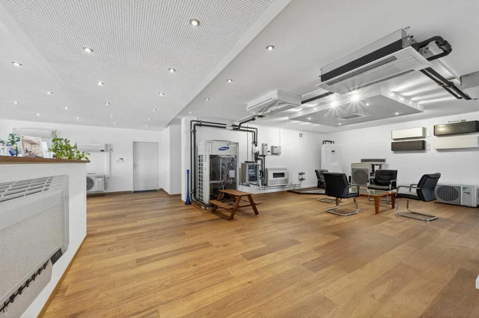 Attraktive Büro- und Lagerfläche