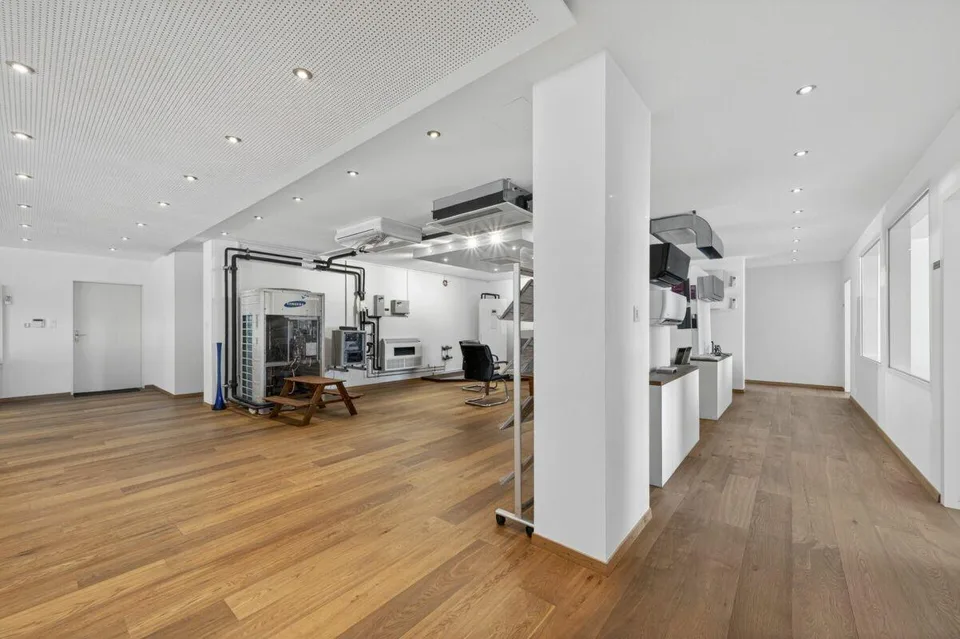 Attraktive Büro- und Lagerfläche