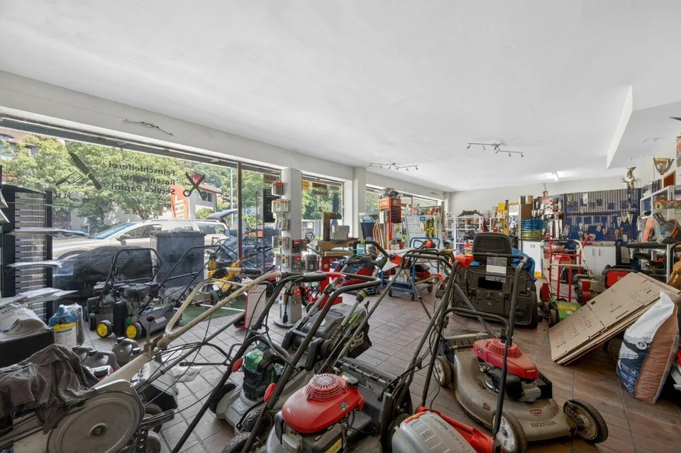 Attraktive Gewerbefläche mit vielseitigen Nutzungsmöglichkeiten in ...